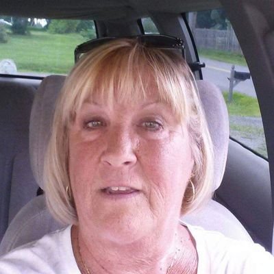 tootsiehtk's profile picture. News Health Music Music Politics