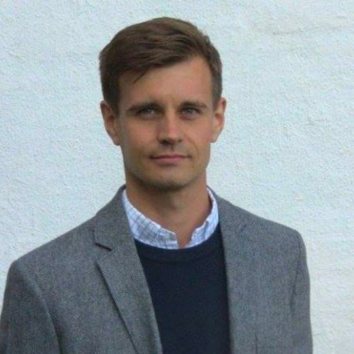 Simon_Bugge's profile picture. Analysing your consumer behaviour for a living. Avid football and cycling afficionado.