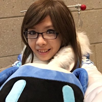 Gamer, Otaku, Fujoshi, Cosplay, Foodie, Nerd Extrodinaire~ @naitsa MarCom Director, @animethon Programming Director #yeg🇨🇦