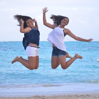 malia_white23's profile picture. ig: maliawhite23