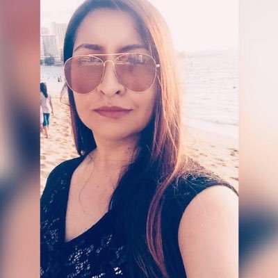 Dhara_Diaza's profile picture. Té, menta, música, chocolate amargo, viajar por el 🌎... yo decido.
