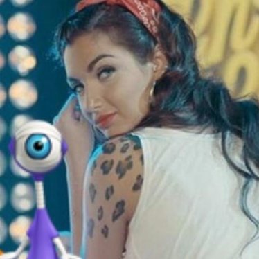 Louca por Reality Show em geral e viciada em BBB, Fazenda, etc.