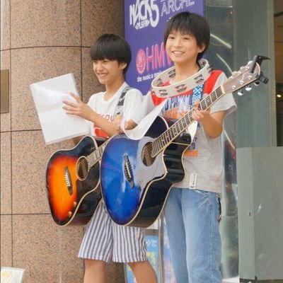 星上くんはどうかしている、私がモテてどうすんだ、天に恋う、乙女的シンドローム、CANDY FLOSS、うぇいくんの育児日記、こいぐすりなどなど大好きです♪コミコ、LINEマンガ依存症。連絡用垢。はじめしゃちょー最高