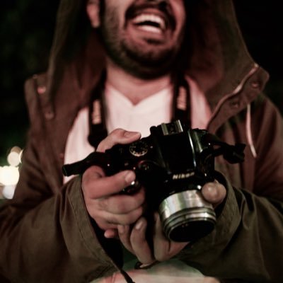 parhammrd's profile picture. exit