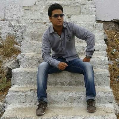 JeelaniShafi's profile picture. Music Hindi Music Entertainment