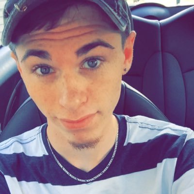 JacobEdward715's profile picture. Jacob Edward ; 21🍻🍺; Instagram: @jaaacob0715