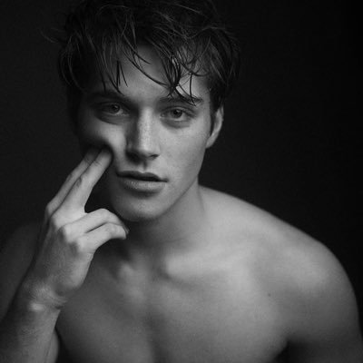 Froyrpdm's profile picture. 