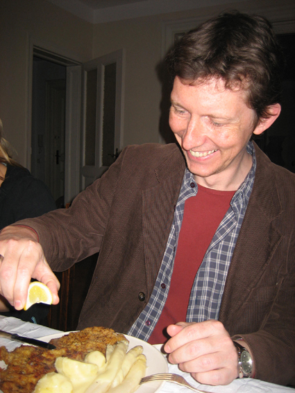 goetzberlin's profile picture. Bin Politik- und Osteuropafan. Lebe und arbeite inzwischen in Bamberg. http://t.co/qMh3b1uWOk