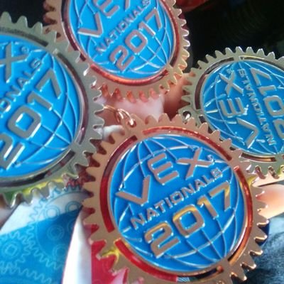 robogirl2004's profile picture. part of @HBSsynergy+feminist+eating ice cream

'we cannot succeed when half of us are held back'- Malala Yousafzai