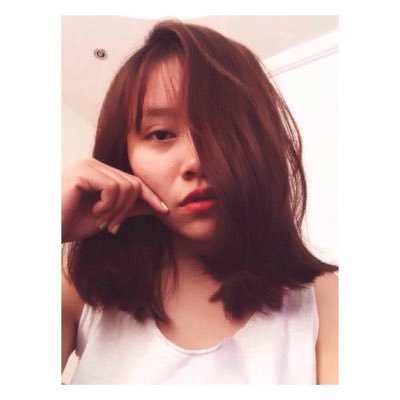 VHoiTrang1's profile picture. 