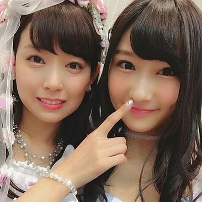 AKB 渡辺麻友、横山由依推しです🎵 
SKE 松井珠理奈、北川綾巴推しです🎵
NMB 山本彩、須藤凜々花推しです🎵
HKT 宮脇咲良、指原莉乃推しです🎵