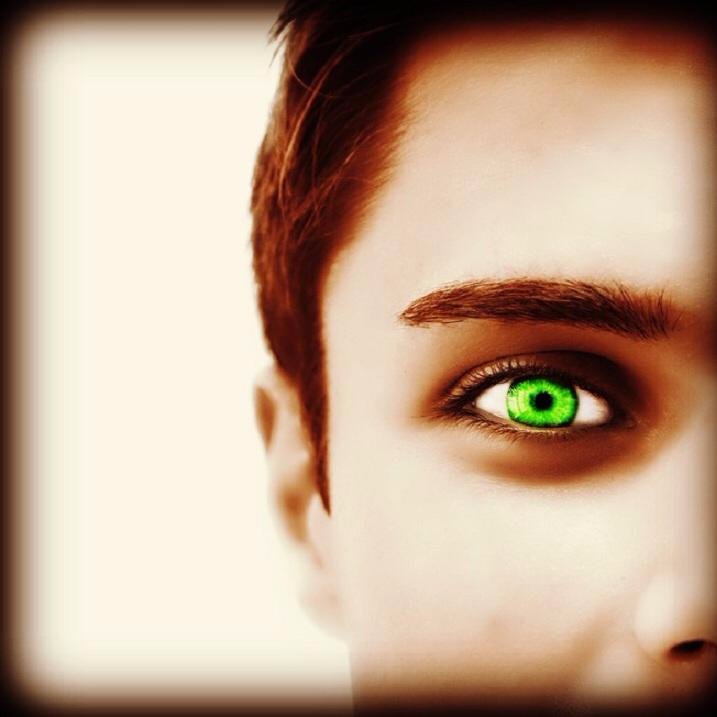 IsrafilSpanners's profile picture. I'm the reluctant Prince of the Werepanthers.
