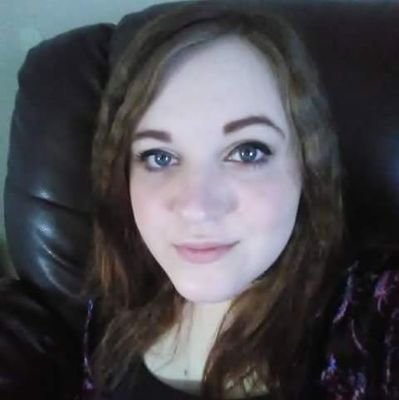20 years young, single mother of a beautiful baby boy! I love video games, anime, art, and of course spending time with my son!