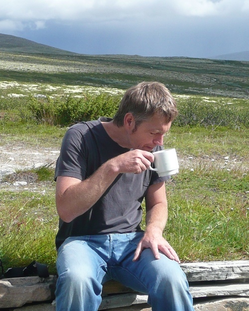 erikx2's profile picture. curious