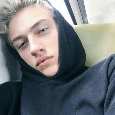 Eddward_rpg's profile picture. fini les rpg