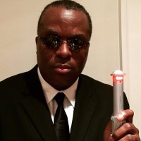 mark anthony peterson(@Ziscuit_CEO) 's Twitter Profile Photo