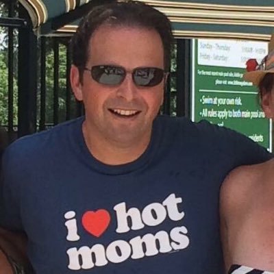 Corporate exec by day, comedy screenwriter by night. My sleep number is vodka, I survived the Titanic (movie) and no, I've never shoplifted the pootie.