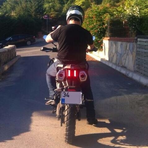 EmreSu2183's profile picture. 