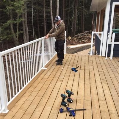muskokadecks's profile picture. Muskoka Decks & Railings