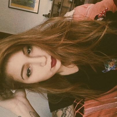 xthaiisx's profile picture. 