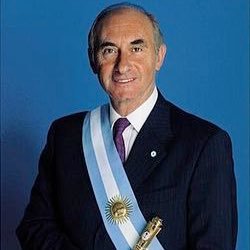 Cuenta homenaje a Fernando De La Rúa. Radical. Ex Presidente de la Nación período 1999-2001. Cuenta no oficial.
