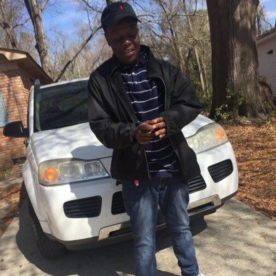 SC: @aeroking001 | AMOFB: Rodney Evans |917✈️843 | 19 & getting money 💰😬🤘🏾