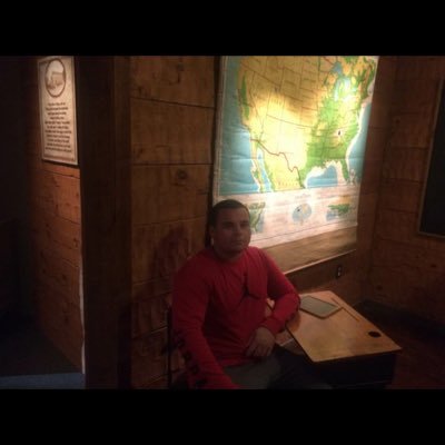 Michaelvaughn00's profile picture. Michael Vaughn