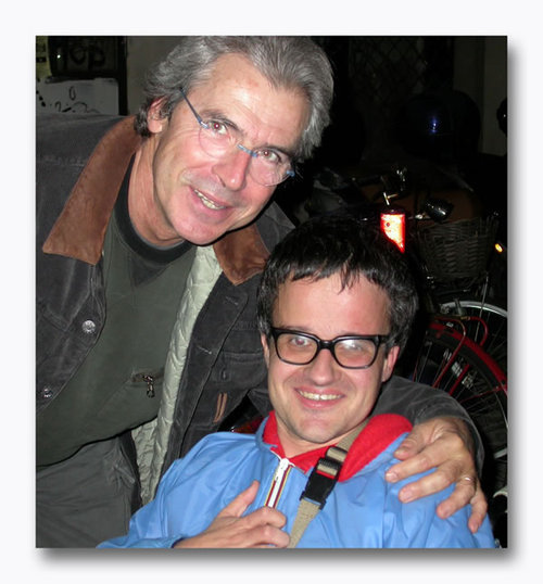 lapitwit's profile picture. 1° Giugno 2011 Mi chiamo Luca Lapi. Sono nato il 17/3/1963 a 50032 Borgo San Lorenzo (FI) dove risiedo. Ho la paralisi agli arti inferiori ed agli sfinteri.