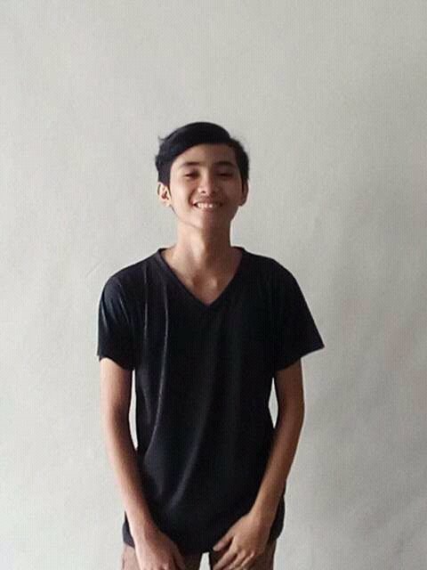 Ajdumayhag's profile picture. 