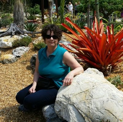 TaveniereEileen's profile picture. 