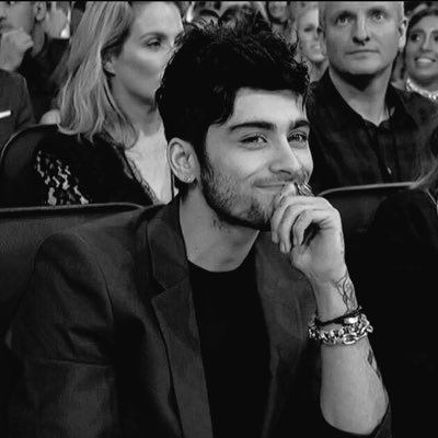 fuck whoever tells you no ! you do, be proud and love lots :)!
@zaynmalik follow me that's my only fuckin' hope :)x