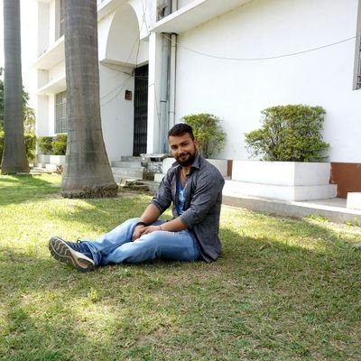 singhsandy995's profile picture. 