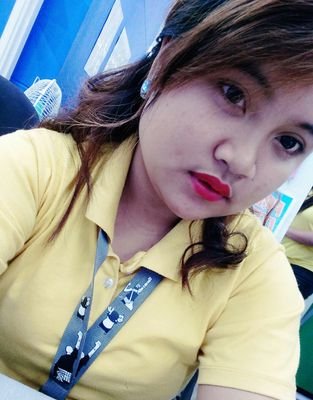 minenel00's profile picture. Ang babaeng huminto na sa paglaki ||