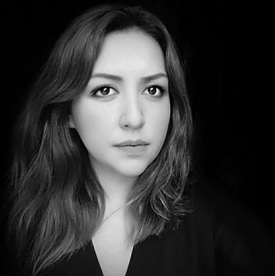 YuZeBeQui's profile picture. Soy colores, hojas secas, invierno, chocolate, perros, bosques, aventura, amistad incondicional. Sigo odiando las sábanas de franela.