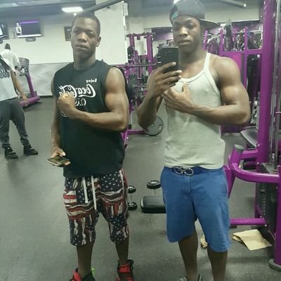 turble_twin's profile picture. loyalty ova royalty tr88