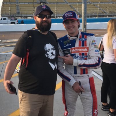 duckpowers's profile picture. 