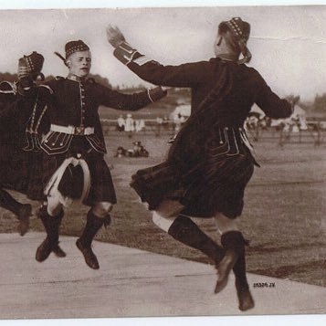 CosmoLG's profile picture. 