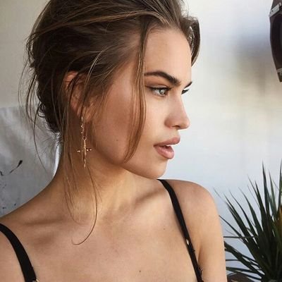 — all we do is drive,
all we do is think,
about the feelings that we hide.