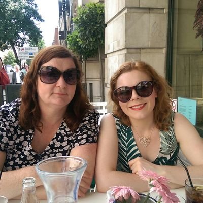 rachelle_burns's profile picture. 