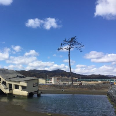 岩手県沿岸南部からおいしいものを中心に様々な情報をお届けします。あんまり立派なことはつぶやかないかも。なお、メモがわりにRTすることも。2021年より放送大学生。「社会と産業」コースに10年在学して興味の趣くままにお勉強します。