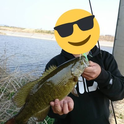 高校生釣り垢です！釣り好きな人！どんどんフォローお願いします！主にバスですが、海釣りでもなんでも大丈夫！ 一緒にやってる親友！→@OVHvFiT7ZhGWWNU