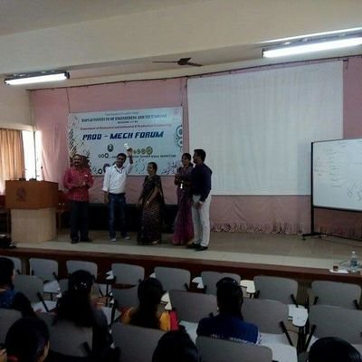 DevManu4's profile picture. Developer