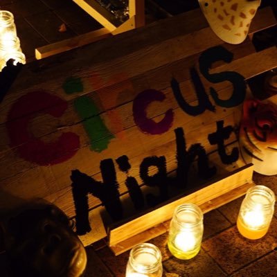 情報発信を軸とした事業を関西を中心に展開中。決められた場所で、決められた時間に仕事をすることに違和感を覚え、現在は場所にも時間にも左右されることなく自由に仕事をし、収入を得ることに成功。 「為せば成る、為さねば成らぬ何事も」を心に。 DM はあまりみないので公式ラインにお願いします。公式ラインは以下のURLからです!