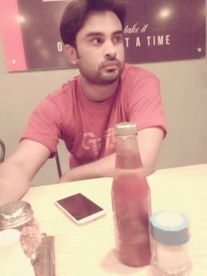 SharukhJoiya's profile picture. Libra❤