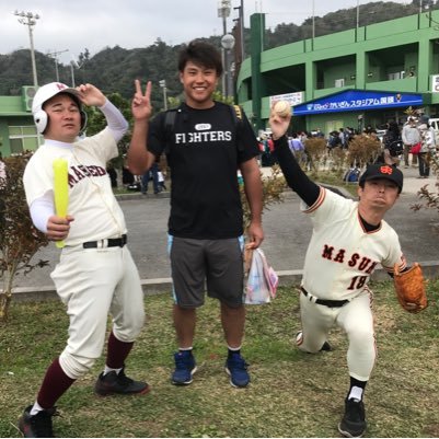 元北海道日本ハムファイターズ #24 森本龍弥です！兵庫県尼崎市出身です。よろしくです。