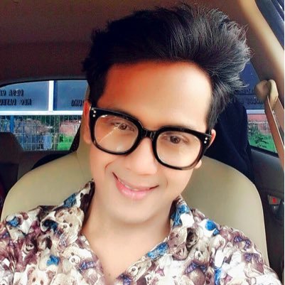 Gue OrangNya SimpLe...dan Mau Berteman dengan Siapa Saja...✌️🤓