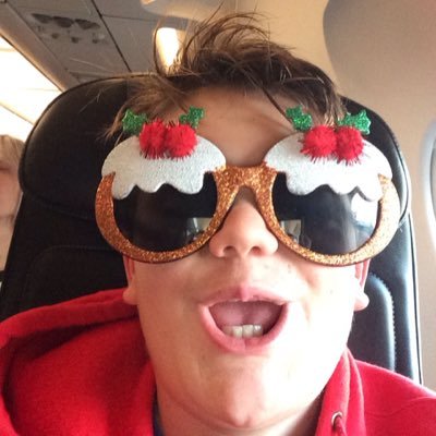 FruityLoopGREEN's profile picture. Don't think I'm old enough for twitter...well your right so don't tell my parents