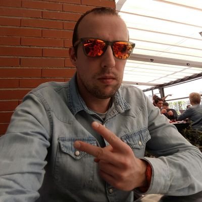 Topógrafo y aficionado al #Baloncesto y otras diversas materias. Aquí hemos venido a jugar.