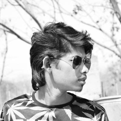 Xum3dh_87's profile picture. 😍Huge Fan Of Kshmr and Hasit Nanda😍          ✌🏻️18✌🏻️                                                                    🙌Raver & Producer🙌