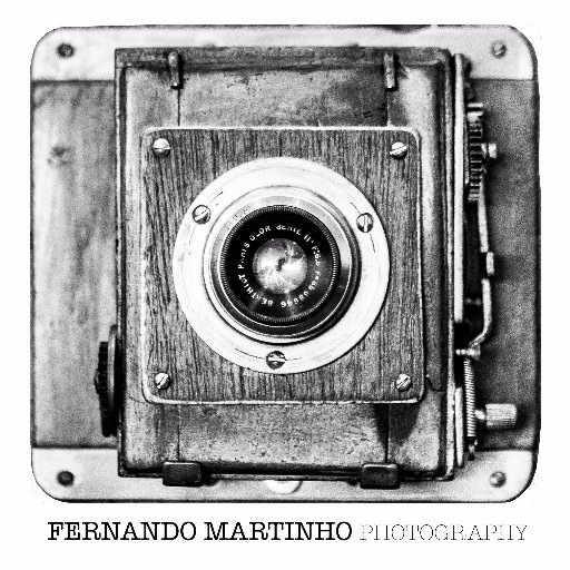 Fernando Martinho is a brazilian documentary photographer, journalist and cinematographer based in São Paulo.